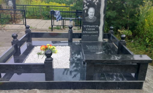 Изготовление надгробных памятников Череповец